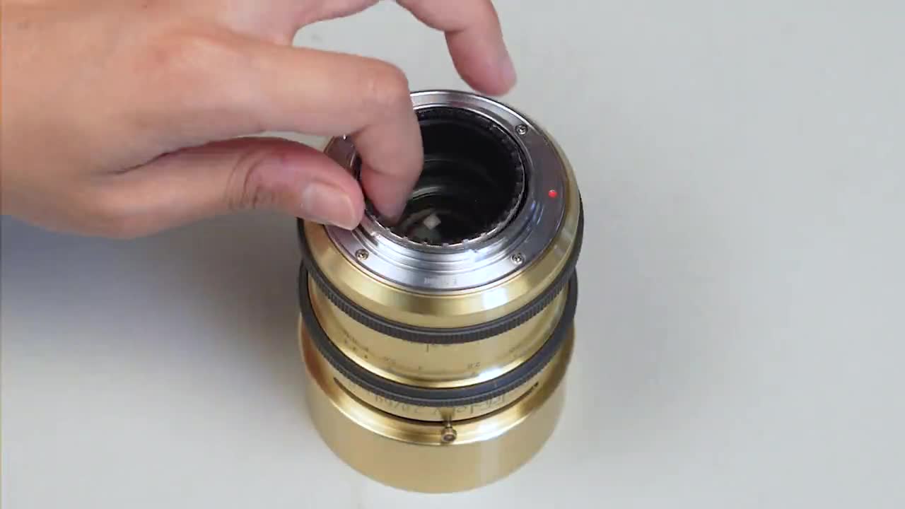 Nour Triplet V 2.0/64 Bokeh Control Nikon Z アルミブラック